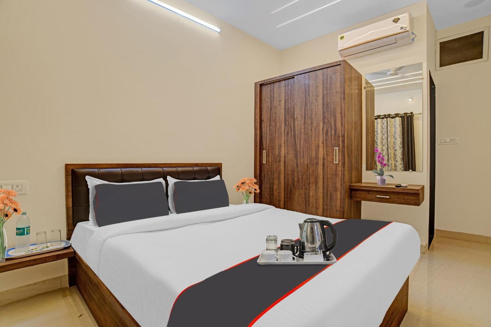 Hotel Collection O Riddhi Siddhi Indore Exterior foto